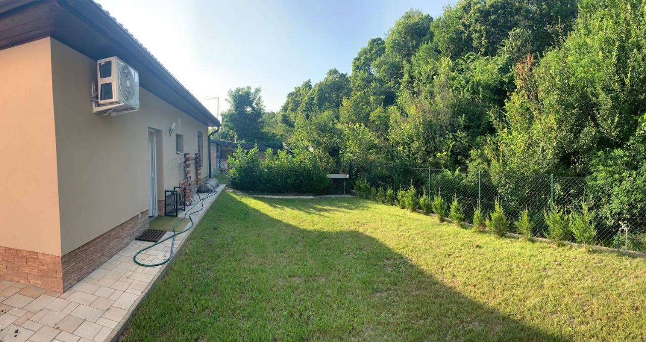 House Carlo Ponty Apartment Tass Екстериор снимка