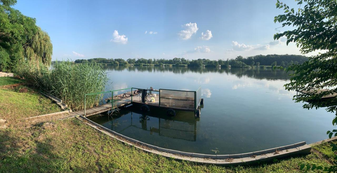 House Carlo Ponty Apartment Tass Екстериор снимка
